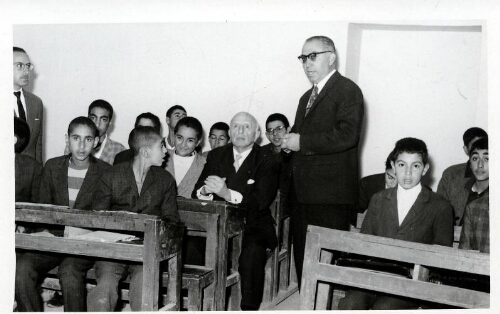 Visite de l’Amiral Louis Kahn à l’école