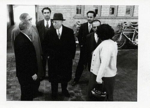 Grande école. Visite de M. Blaustein